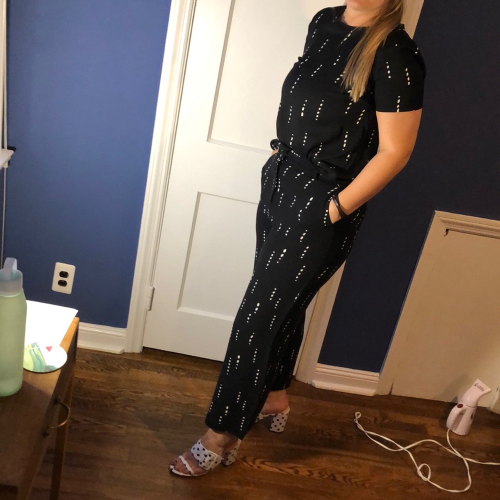 NWOT Ann Taylor black and white top
